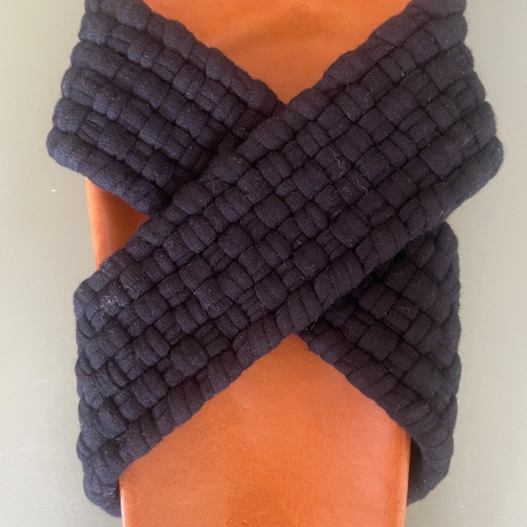 ❌ SOLD ❌  Crossover Wave Sandals *Handmade* *NWOT* - Picture 5 of 14